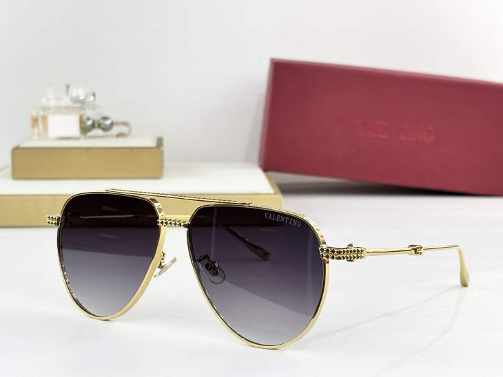 Picture of Valentino Sunglasses _SKUfw76405009fw
